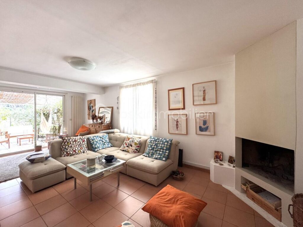 Istres, Appartement de 127m2 avec Jardin – 5 pièces – 4 chambres – 127 m²