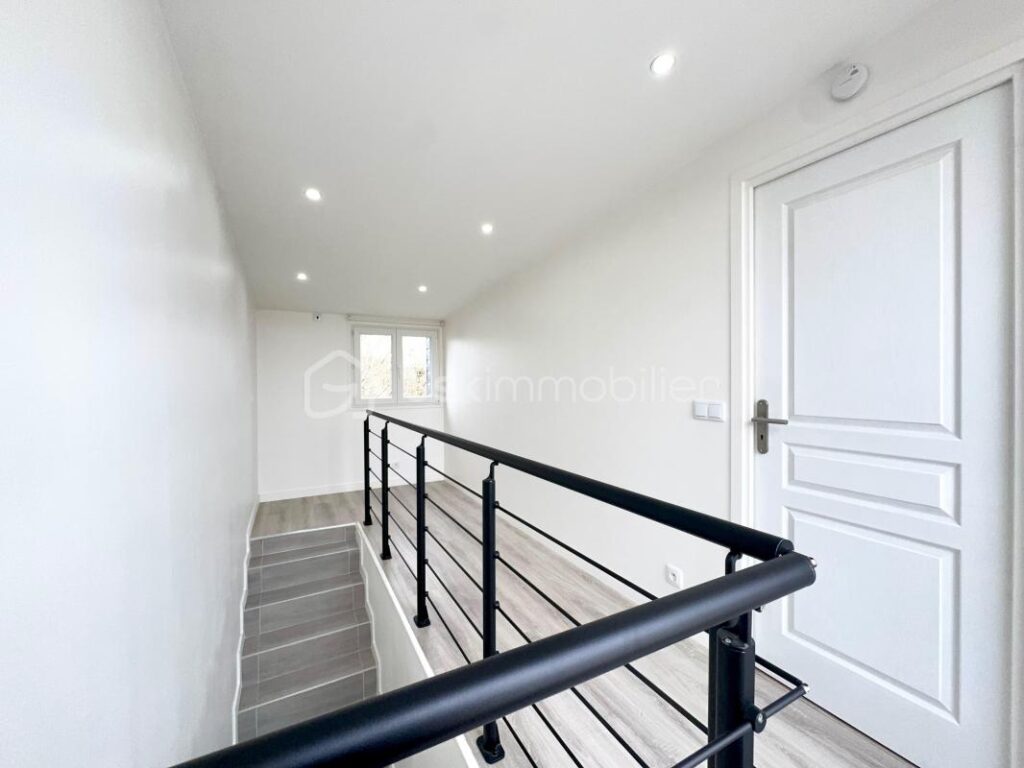 INVESTISSEMENT LOCATIF – 7 pièces – NR chambres – 160 m²