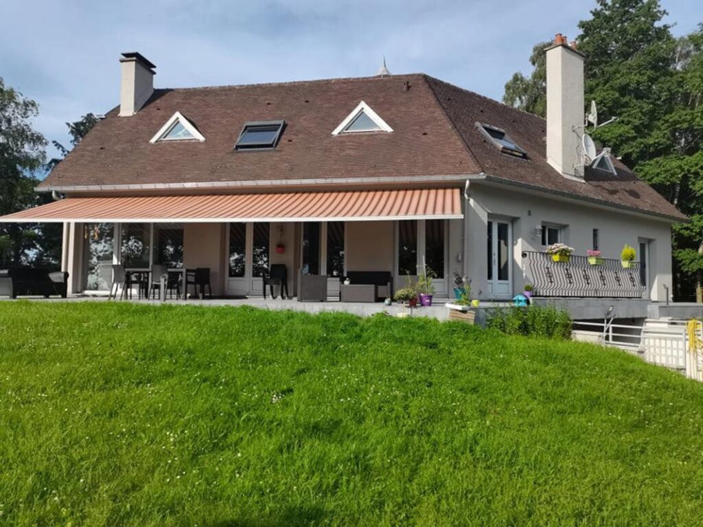 Demeure d’ exception, 4 chambres, sous-sol, terrasse, jardin – 7 pièces – 4 chambres – 187 m²