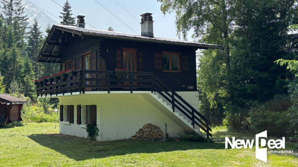 CHALET 3 PIECES – 2 Chambres + MAZOT – LES BOSSONS – CHAMONIX MONT BLANC – 3 pièces – 2 chambres – 65 m²