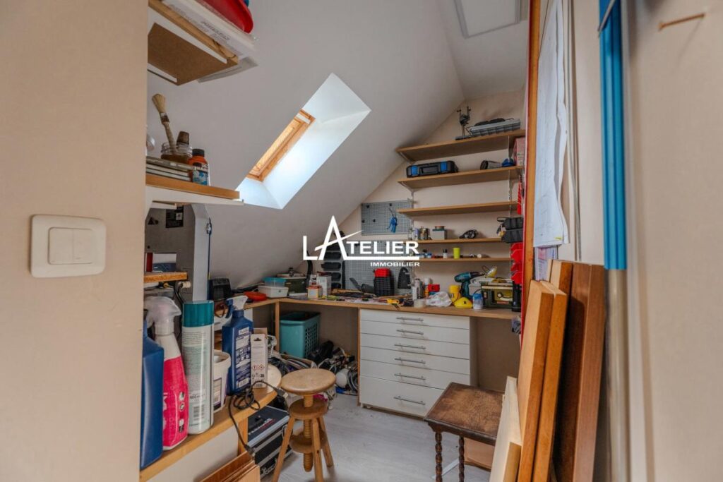 Sautron centre 70m2 pièce de vie, 6ch, vue dégagée sur Cens – 11 pièces – 6 chambres – 230 m²