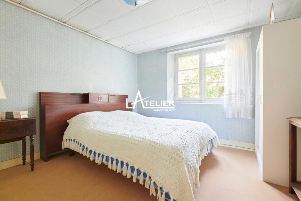 PORNIC Emplacement de choix, volume et potentiel à exploiter – 6 pièces – 4 chambres – 125 m²