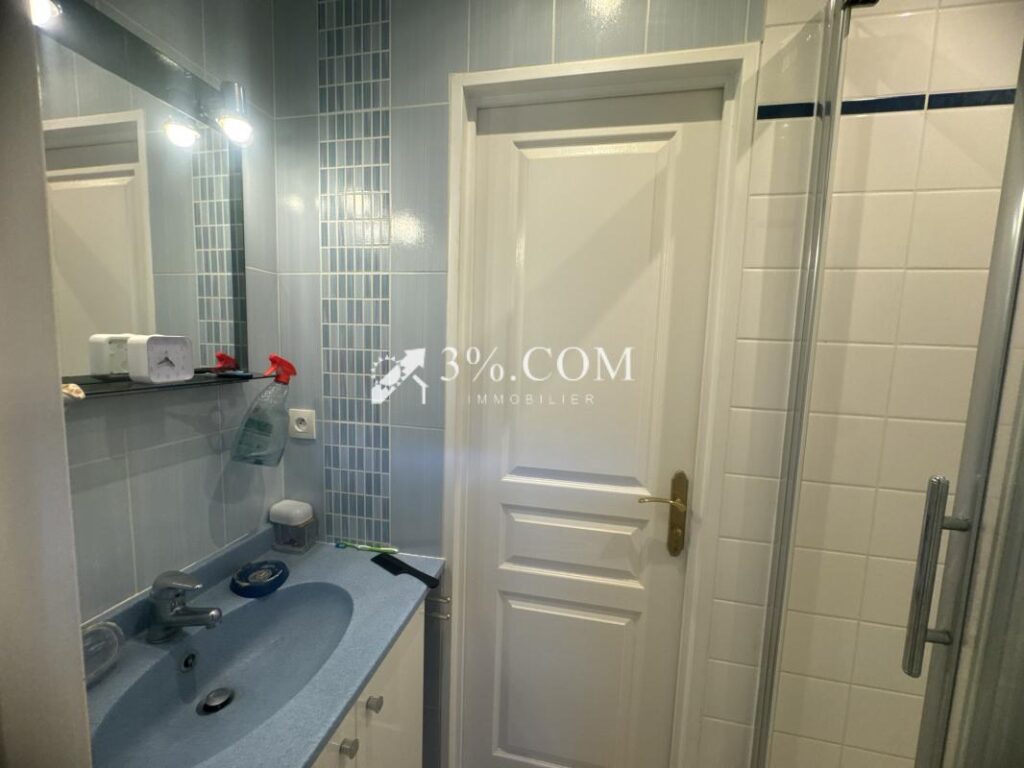 Pavillon individuelle de 2006 avec 5 chambres à Famars – 8 pièces – 5 chambres – 140 m²