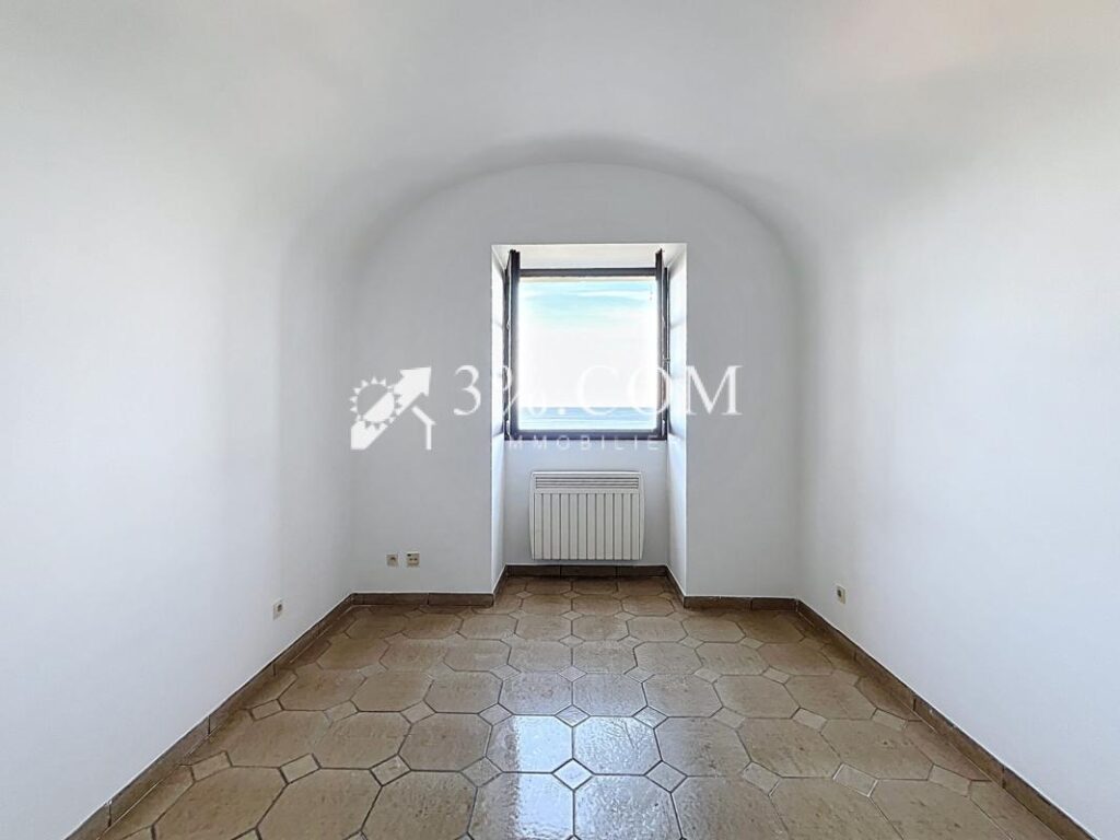 Maison 165 m2 habitables vue exceptionnelle sur mer – 7 pièces – 5 chambres – 165 m²