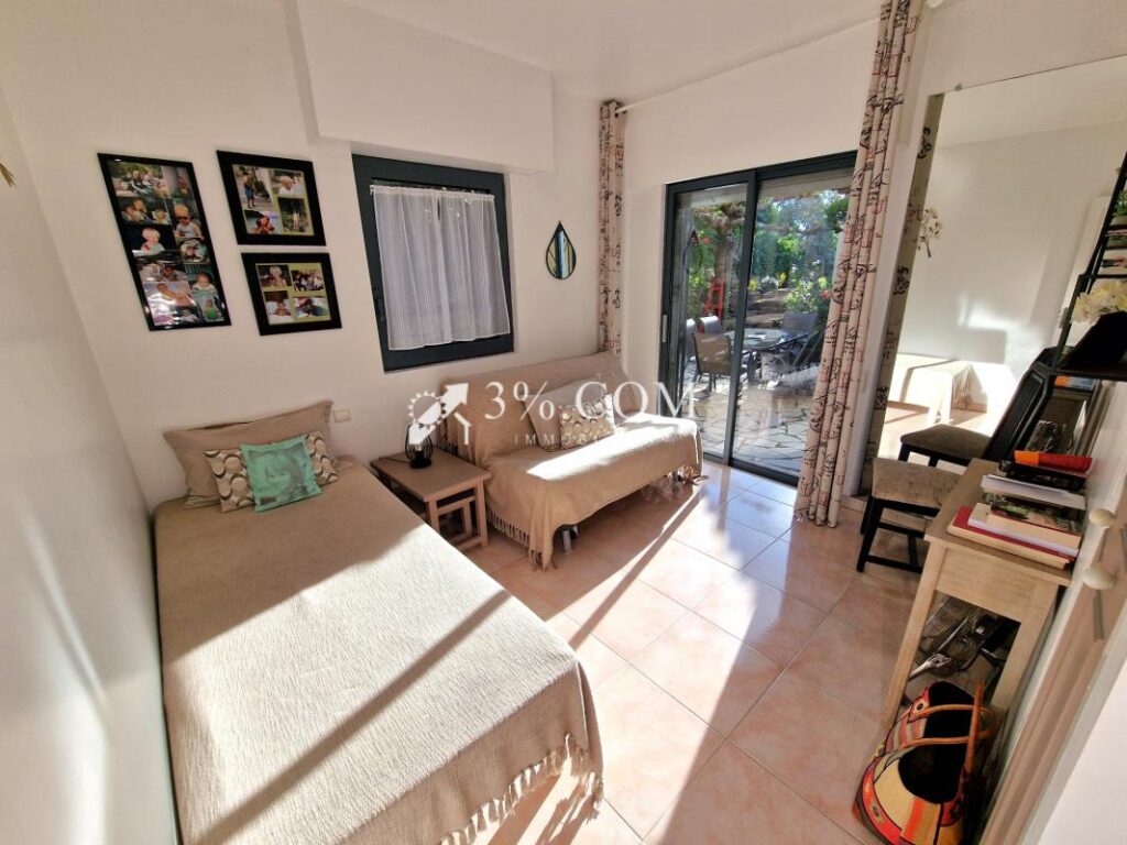 Villa de standing au coeur des Golfs de Saint-Raphaël – 6 pièces – 4 chambres – 196 m²