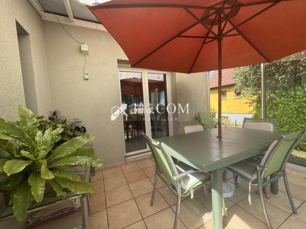 3%COM Jolie maison avec jardin en bordure de champs – 5 pièces – 3 chambres – 98 m²