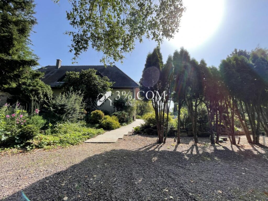 3%.COM – En exclusivité Propriété d’exception à DRUSENHEIM 2 – 9 pièces – 6 chambres – 233 m²