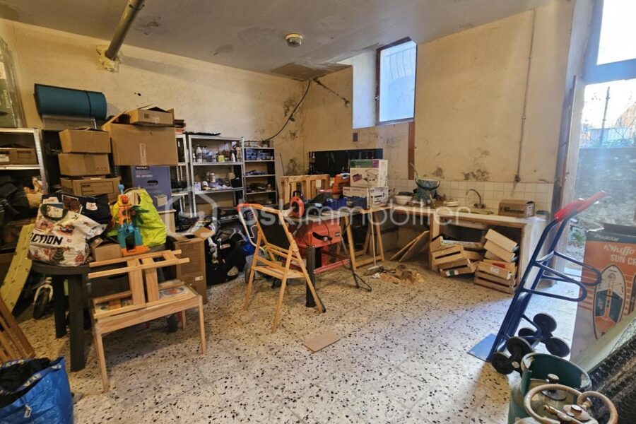 Maison à vendre à Remollon