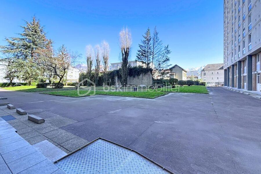 Appartement à vendre à Grenoble — Vue montagne — photo 14