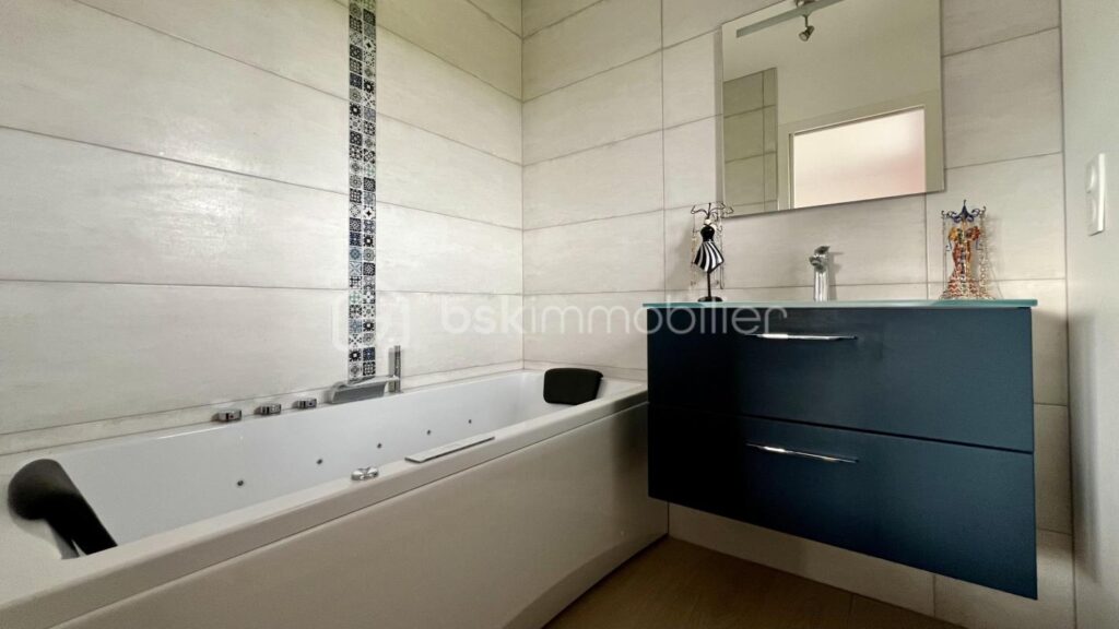 Maison Contemporaine PIRAINO – 6 pièces – 4 chambres – 190 m²