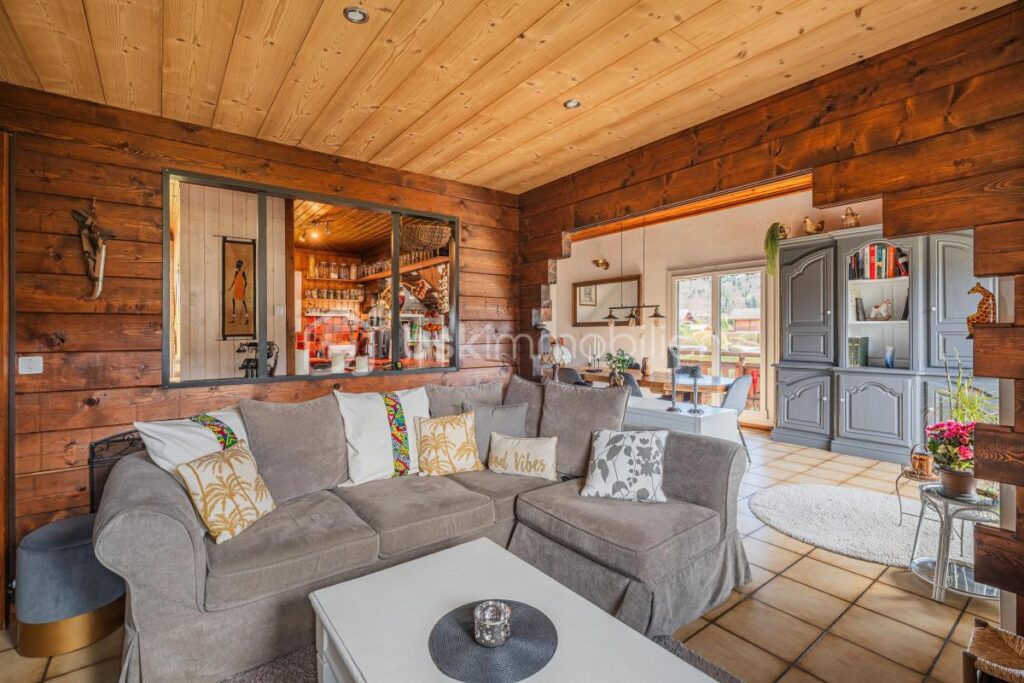 Chalet avec piscine et espace bien-être – Mieussy – 5 pièces – 4 chambres – 158 m²