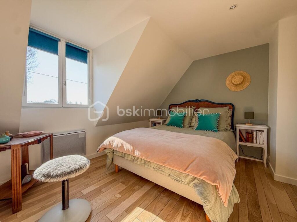 Propriété normande de caractère avec vue vallée –Cadre d’exception – – 7 pièces – 4 chambres – 187 m²