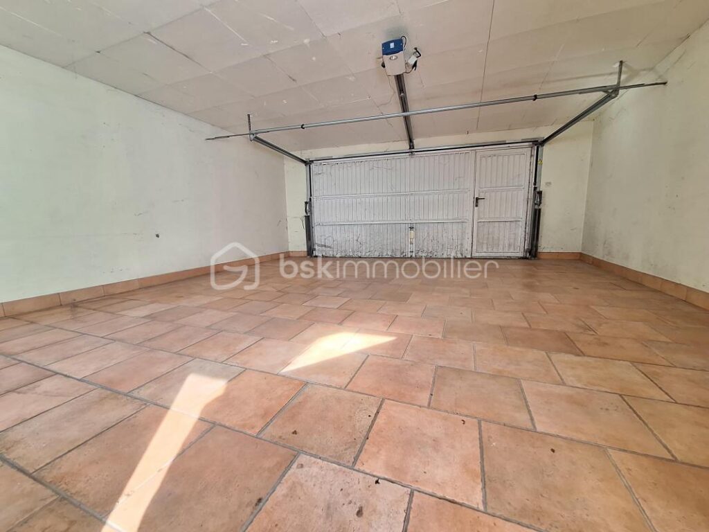 Bord de loire et fort potentiel ! – 3 pièces – 2 chambres – 113 m²