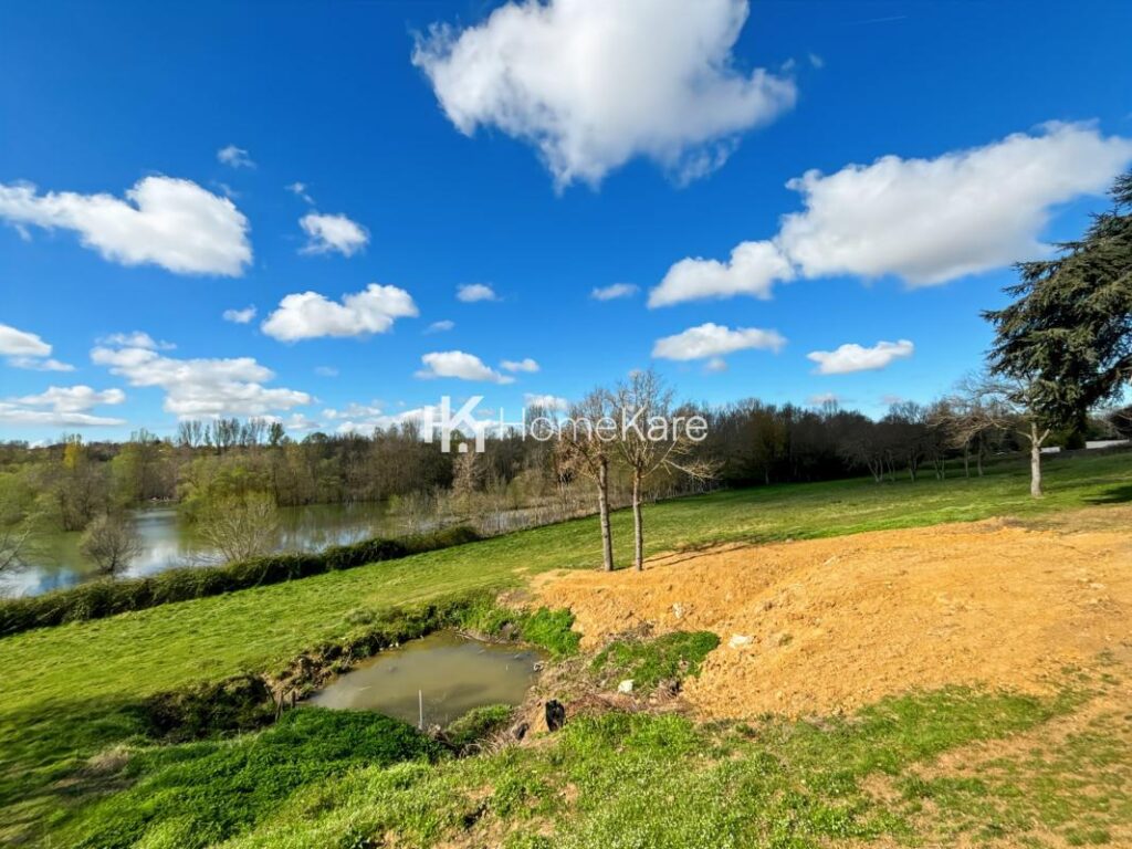 LE CHARME ASSURE !!! – 6 pièces – 5 chambres – 185 m²