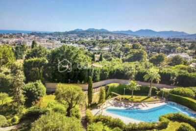 Appartement à vendre à Le cannet