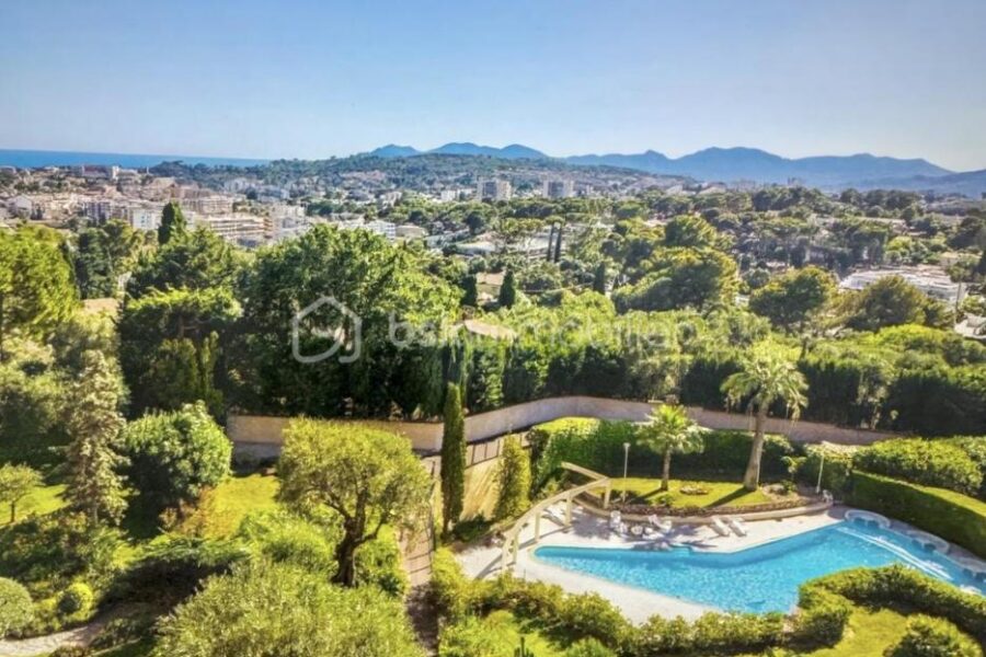 Appartement à vendre à Le cannet