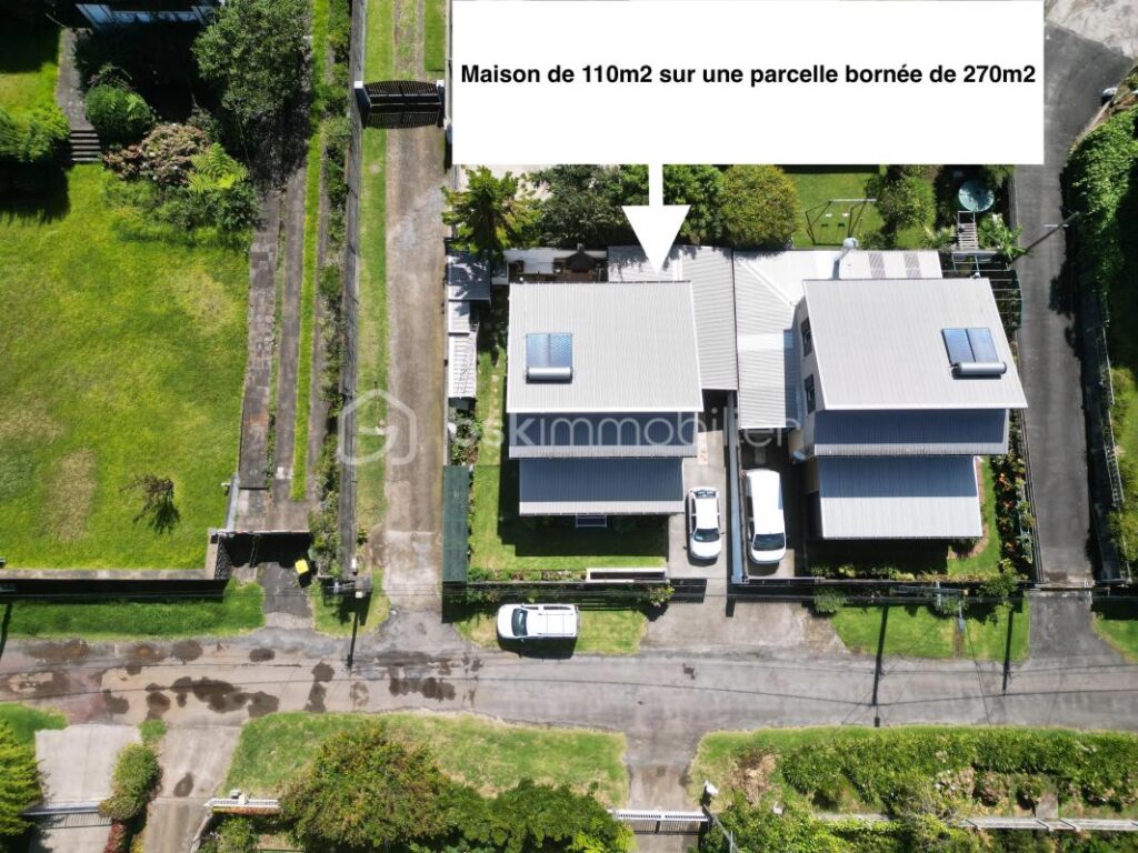 Maison F4 contemporaine avec vue montagne – Bois Court, Plaine des Cafres – 4 pièces – 3 chambres – 110 m²