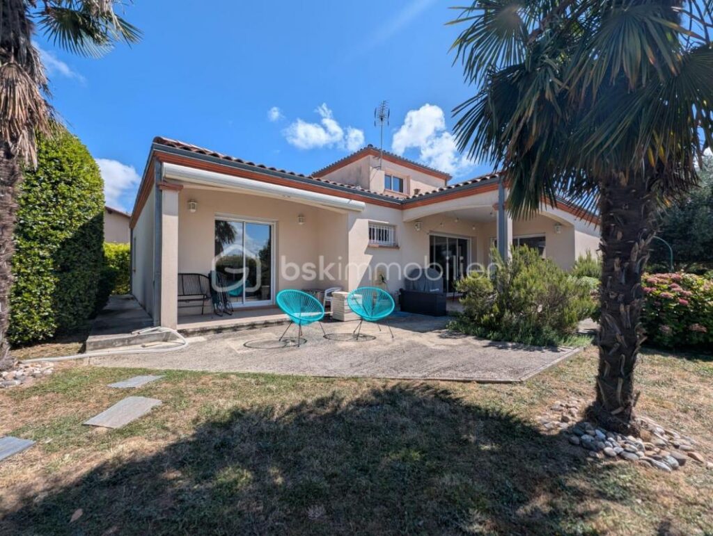 Rouffiac-Tolosan centre – Villa 189 m² au calme avec vue Pyrénées – 6 pièces – 4 chambres – 189 m²