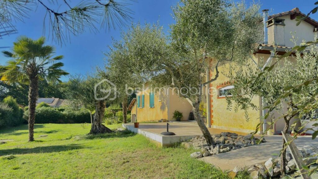 Couffouleux – Maison T6 avec piscine et sous-sol – 6 pièces – 4 chambres – 165 m²