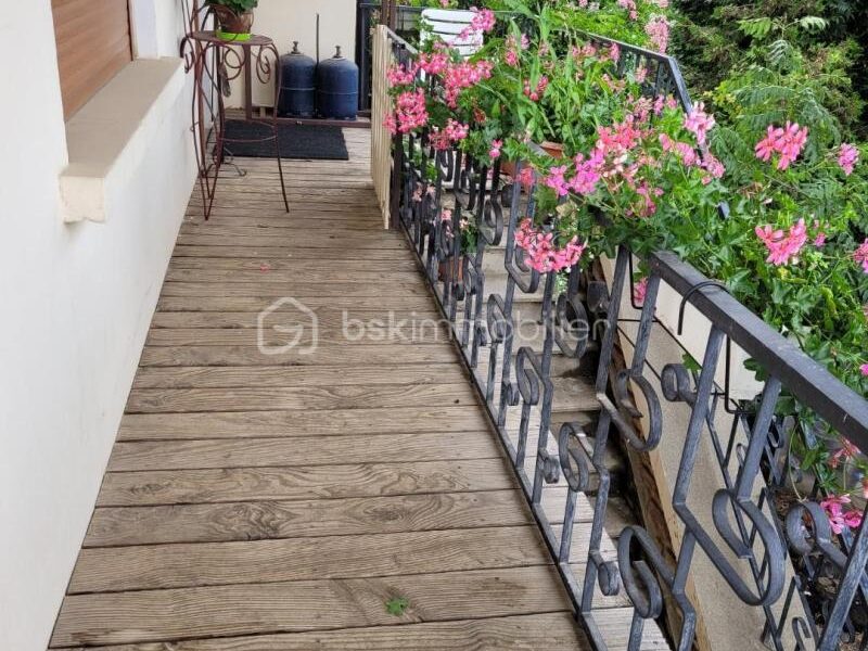 Maison à vendre à La mure — Vue montagne — photo 15