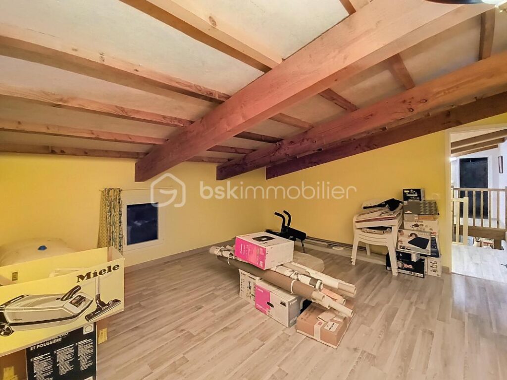 Maison contemporaine 122m² avec dépendance 85m² – Vue Panoramique – Saint-Vincent-d’Olargues (34390) – 5 pièces – 3 chambres – 122 m²