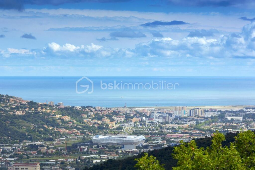 Villa provençale avec vue mer et collines panoramique – Gattières – 6 pièces – 4 chambres – 187 m²