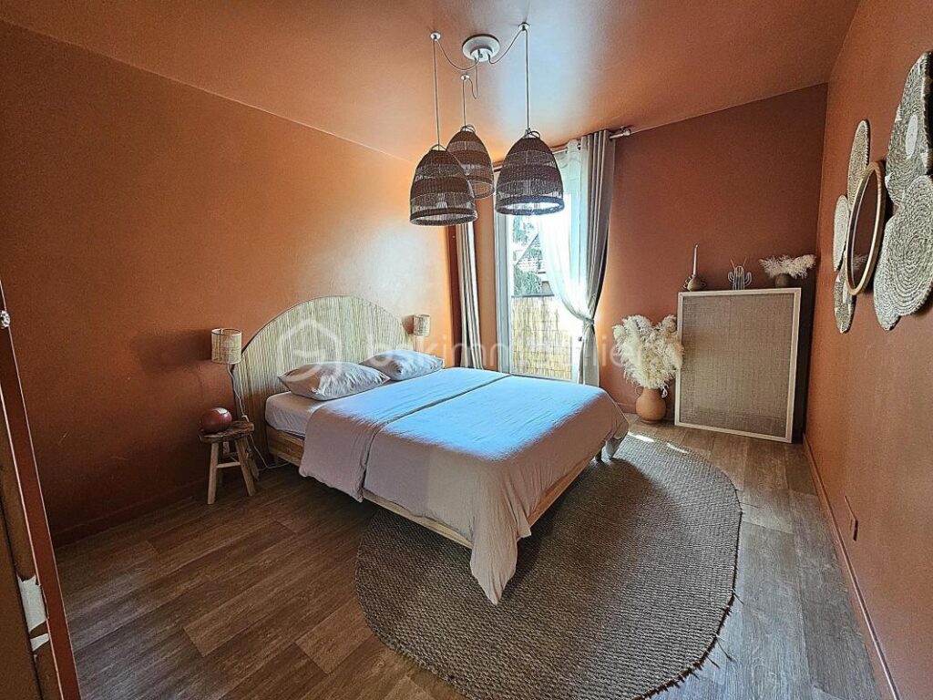 Appartement F2 44m² à 300m du RER DPE C balcon OUEST parking – 2 pièces – 1 chambre – 44 m²