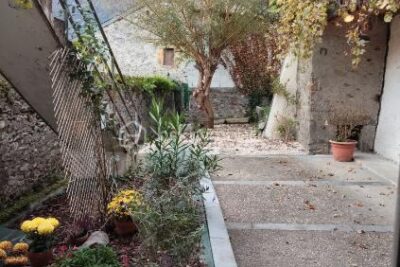 Succombez a une magnifique maison de pierre – 5 pièces – 3 chambres – 172 m²