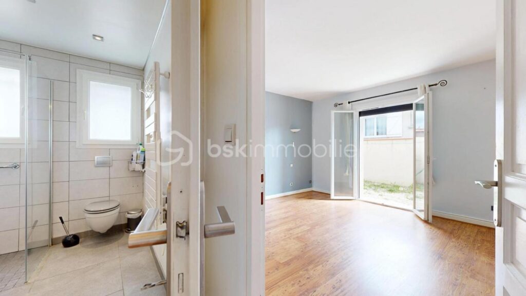 MAISON INDIVIDUELLE – PISCINE – TOURNEFEUILLE – CALME – 137m2 – DOUBLE VITRAGE – PROCHE AIRBUS- ROCADE ARC-EN-CIEL – 5 pièces – 3 chambres – 137 m²