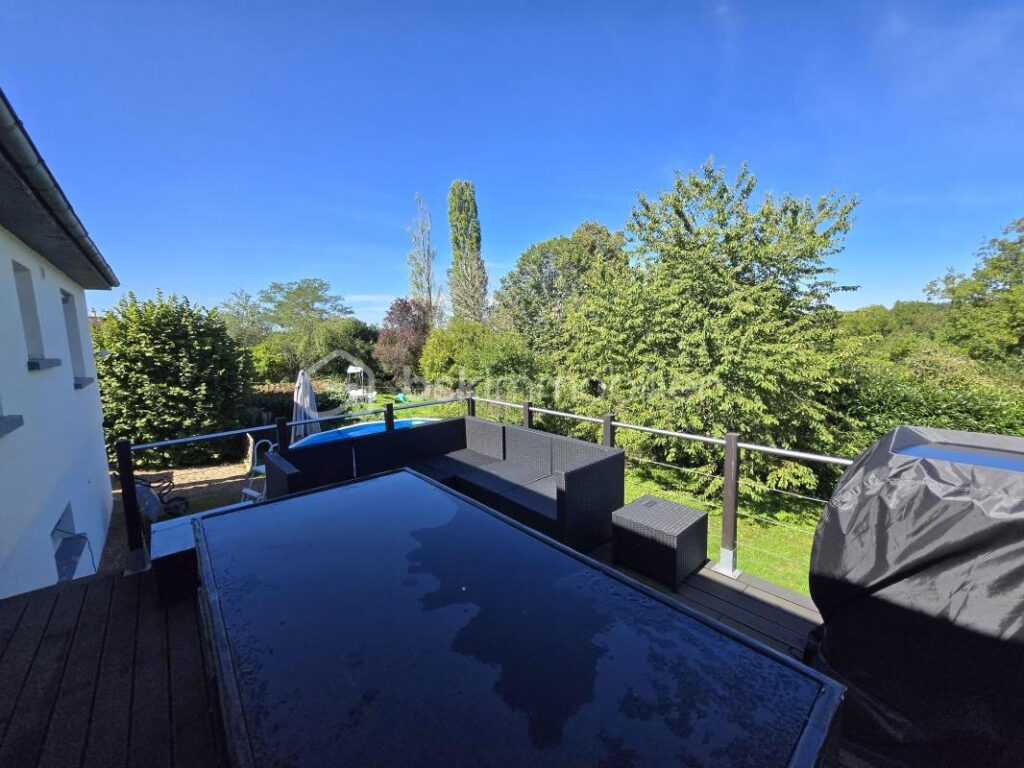 Magnifique Pavillon sur rez-de-jardin de 77 m² à La Machine – 4 pièces – 3 chambres – 77 m²