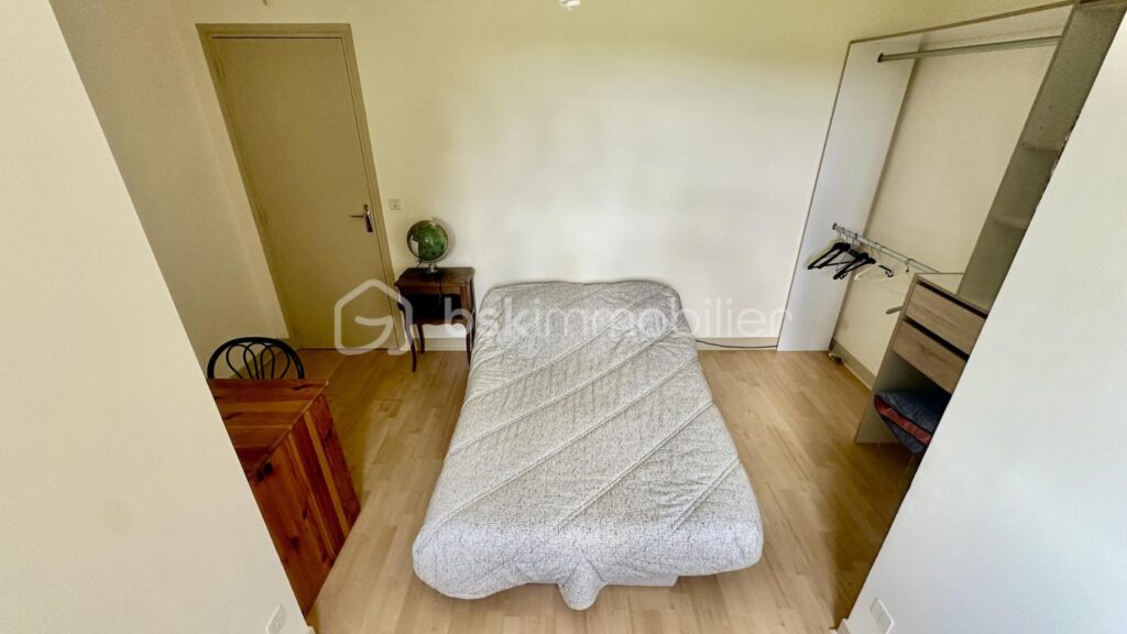 Maison familiale – 7 pièces – 4 chambres – 183 m²