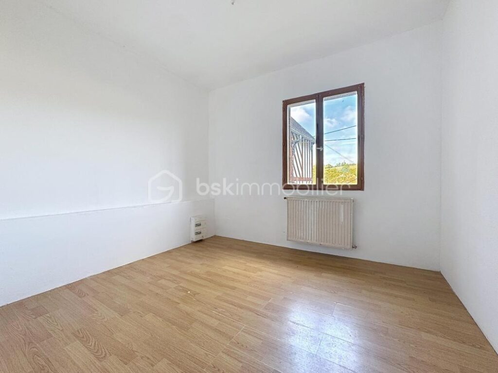 Maison de plain pied – 6 pièces – 4 chambres – 107 m²