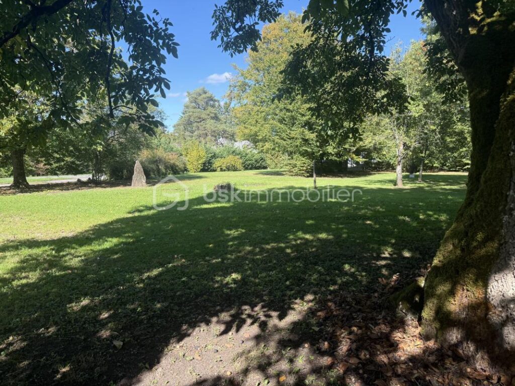 Havre de paix – 8 pièces – 4 chambres – 192 m²