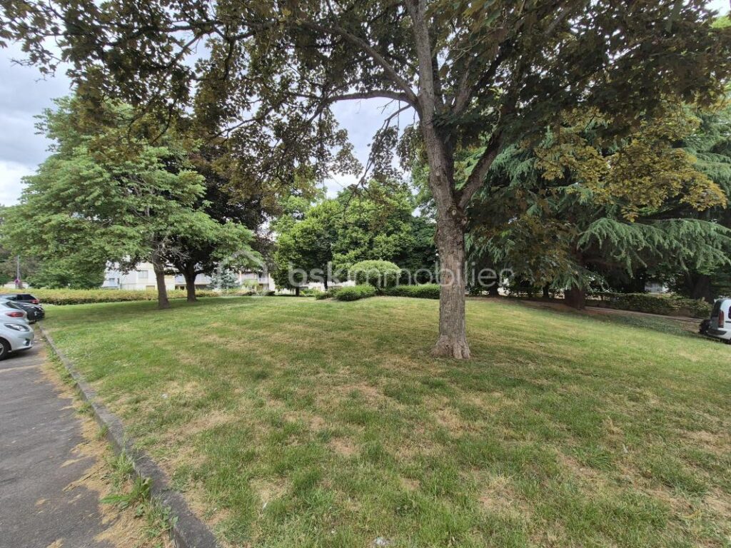 Appartement sur Evry vendu loué !! – 3 pièces – 2 chambres – 63 m²