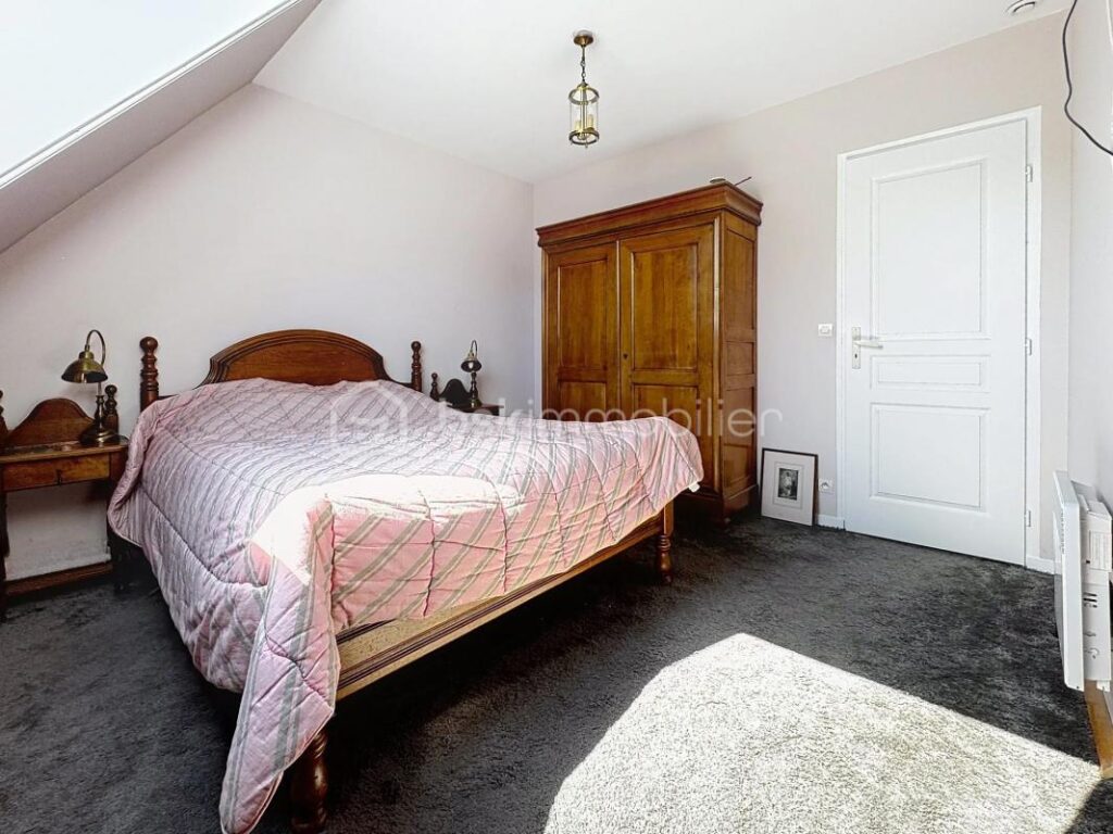 Maison 377m2 secteur Villers-sur-Mer – 9 pièces – 4 chambres – 377 m²