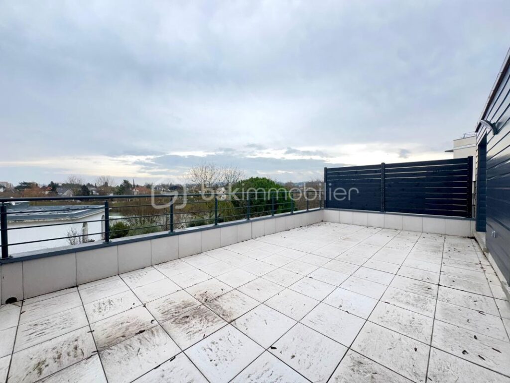 INVESTISSEMENT LOCATIF – 7 pièces – NR chambres – 160 m²