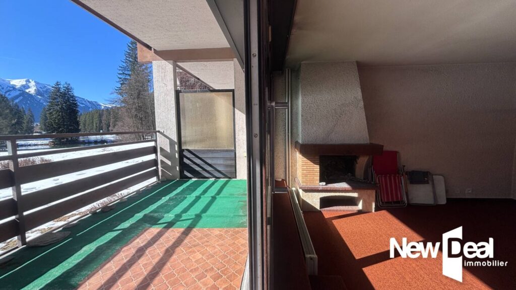 APPARTEMENT 2 Pièces – PARKING COUVERT PRIVATIF – CAVE – TERRASSE COUVERTE Plein SUD – 2 pièces – 1 chambre – 44 m²