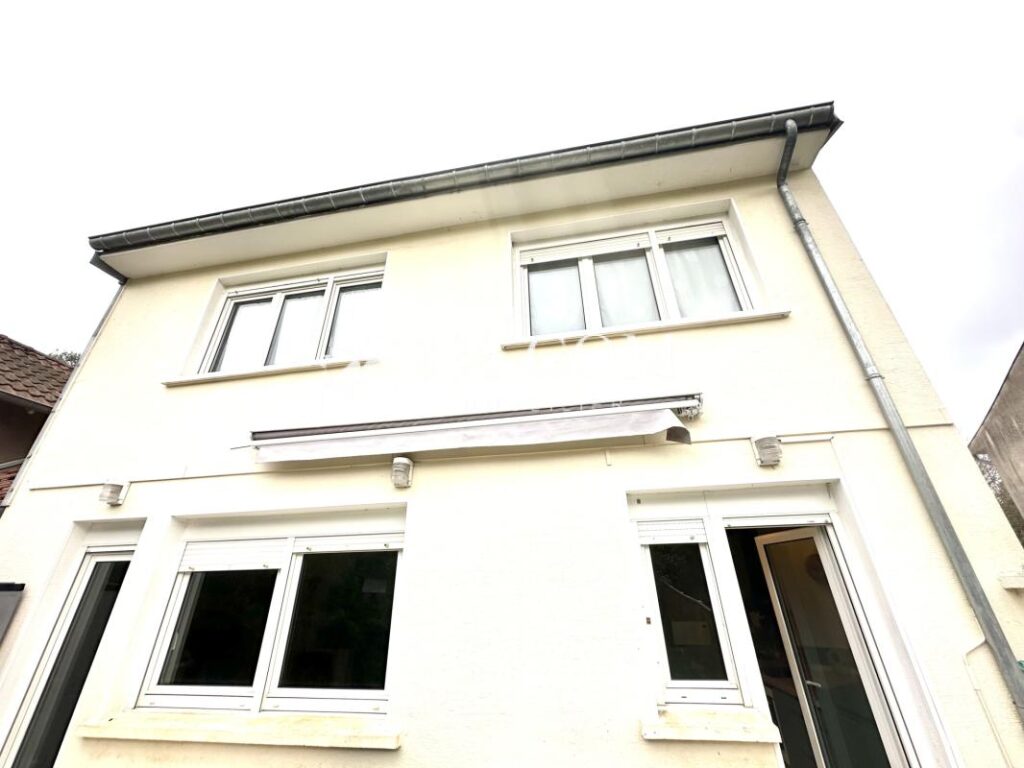 MAISON – 4 CHAMBRES – JARDIN – GARAGE – METZ – 7 pièces – 4 chambres – 150 m²