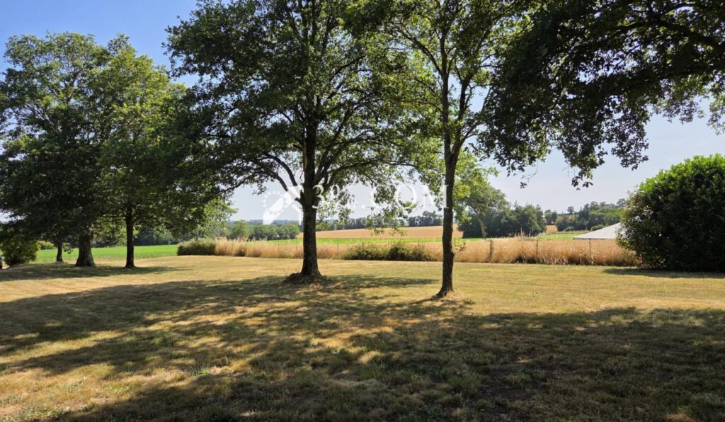 Longère de caractère au calme – 4 pièces – 3 chambres – 115 m²