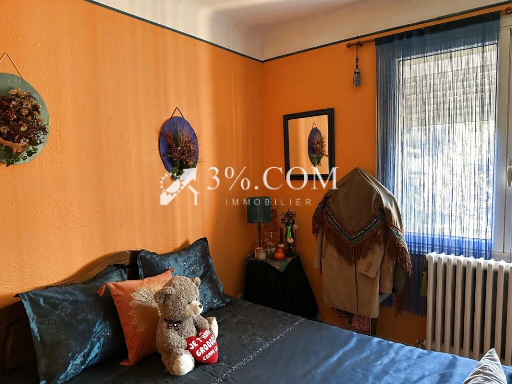 Maison de caractère 4 chambres, bureau et spacieux jardin ar – 8 pièces – 4 chambres – 183 m²