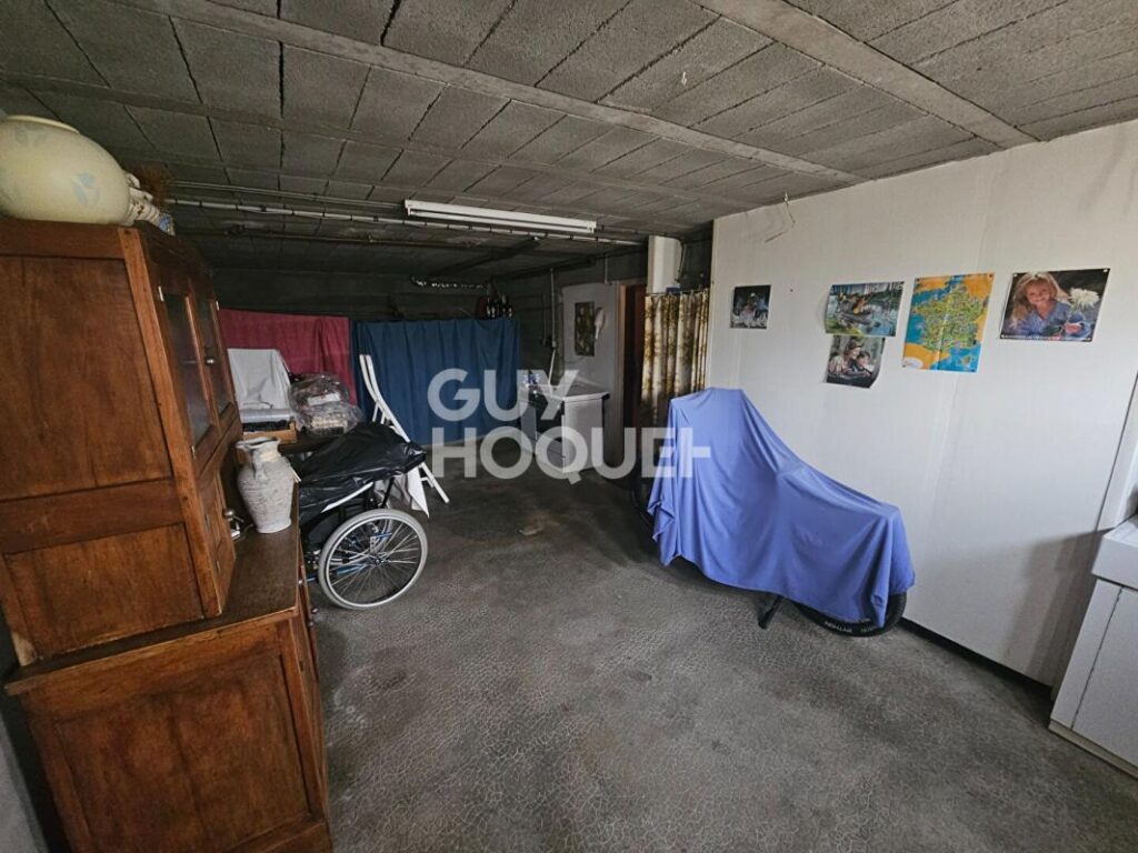 Maison Fontenay Le Comte 8 pièce(s) 150.87 m2 – 8 pièces – 5 chambres – 150 m²