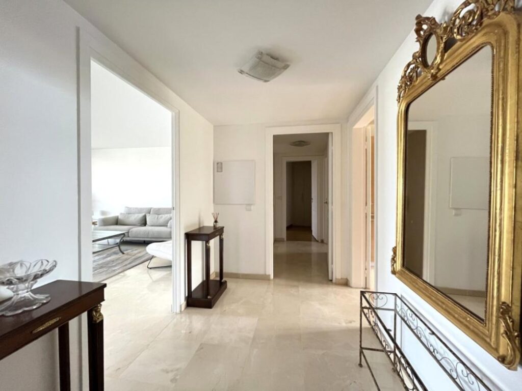 NICE OUEST – AV. DE LA LANTERNE / FABRON 4P – 120 m² – Terrasses 48 m² – Vue mer – Clim – Piscine – Garages – 4 pièces – 3 chambres – 120 m²