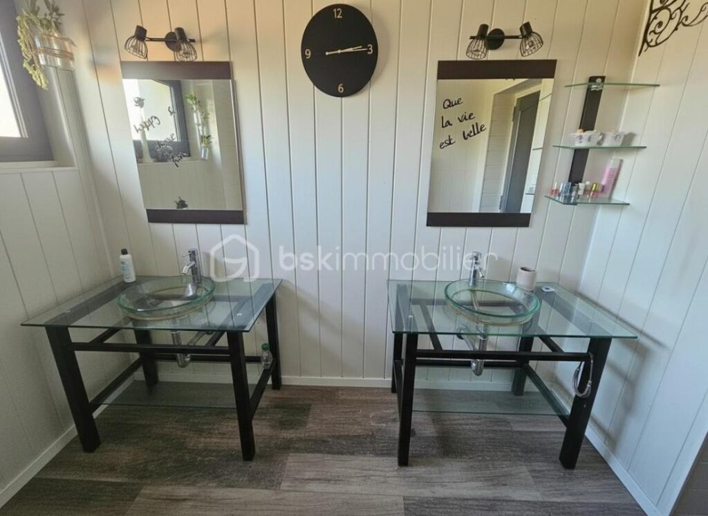 Maison rénovée avec vue campagne – Parigny – 6 pièces – 4 chambres – 120 m²