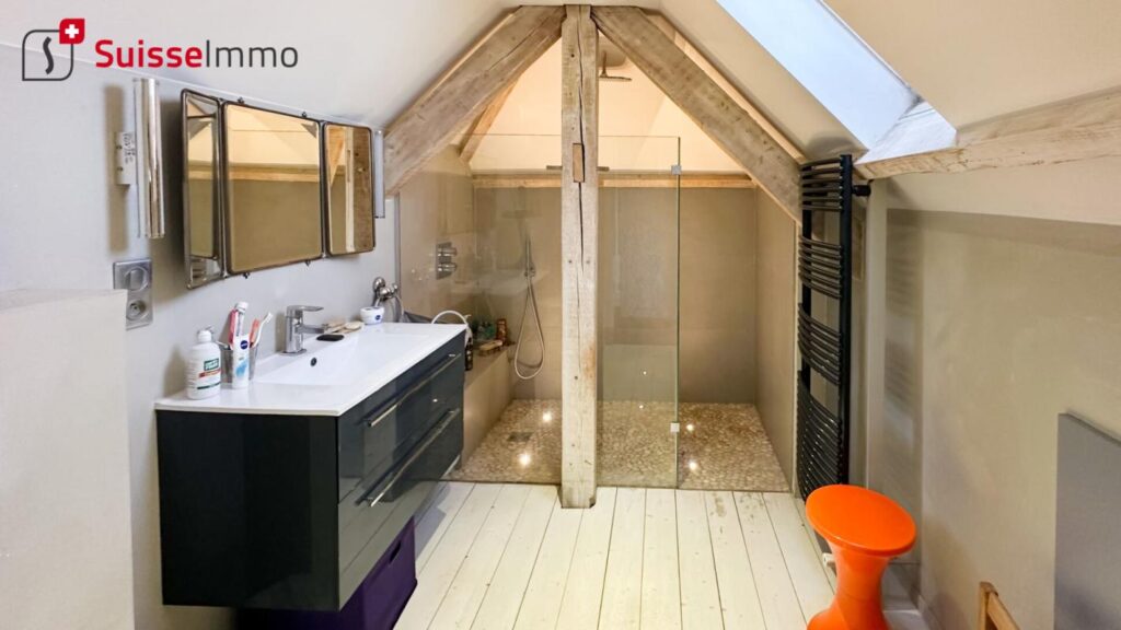 Maison Exincourt 7 pièce(s) 198 m2 – 7 pièces – 4 chambres – 185 m²