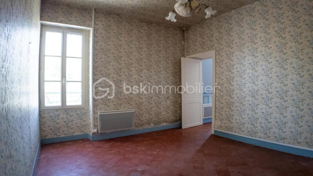 Charme d’une maison style longère rénovée en campagne à Argenvières – 3 pièces – 2 chambres – 89 m²