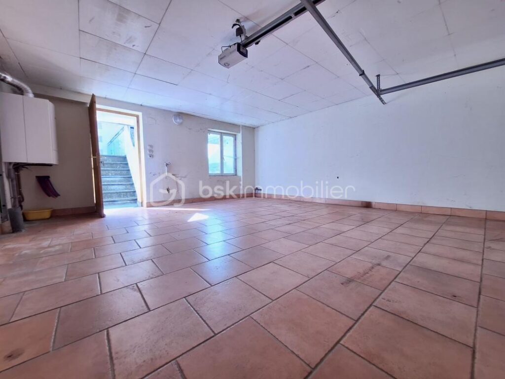 Bord de loire et fort potentiel ! – 3 pièces – 2 chambres – 113 m²