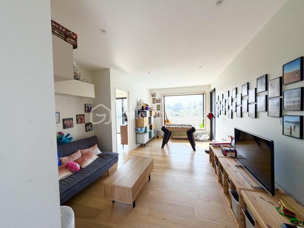 Sublime villa avec piscine à proximité de Troyes – 6 pièces – 4 chambres – 273 m²