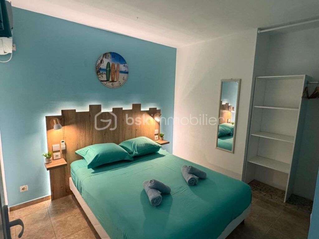 Splendide gîte avec piscine et spas Saint François – 6 pièces – 5 chambres – 170 m²