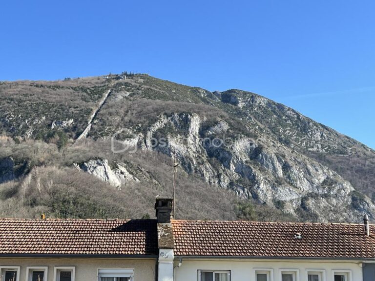 A saisir coquette petite maison – 5 pièces – 3 chambres – 80 m²