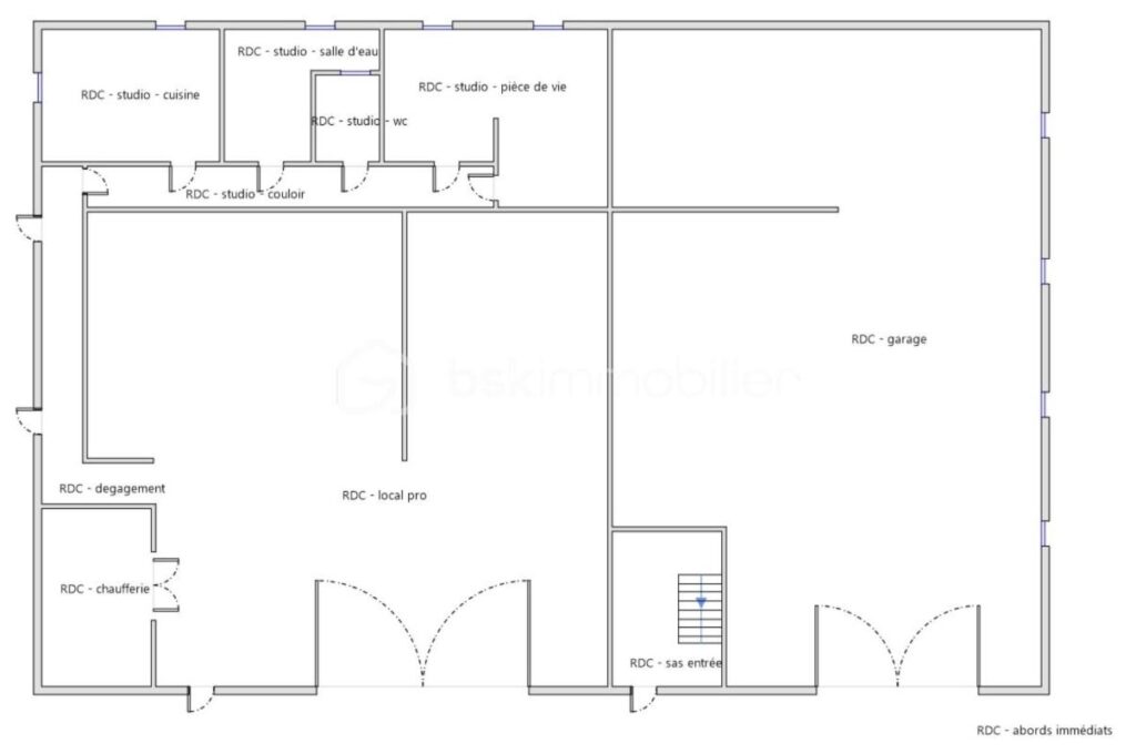 Maison 9 pièces – 9 pièces – 5 chambres – 282 m²